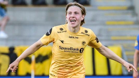 在后场横传 在后场横传